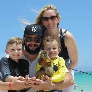 Meet your Posher, Marisa